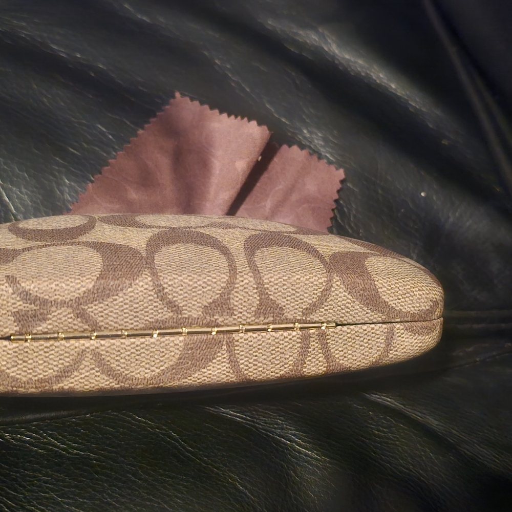 Coach Frames - image 3